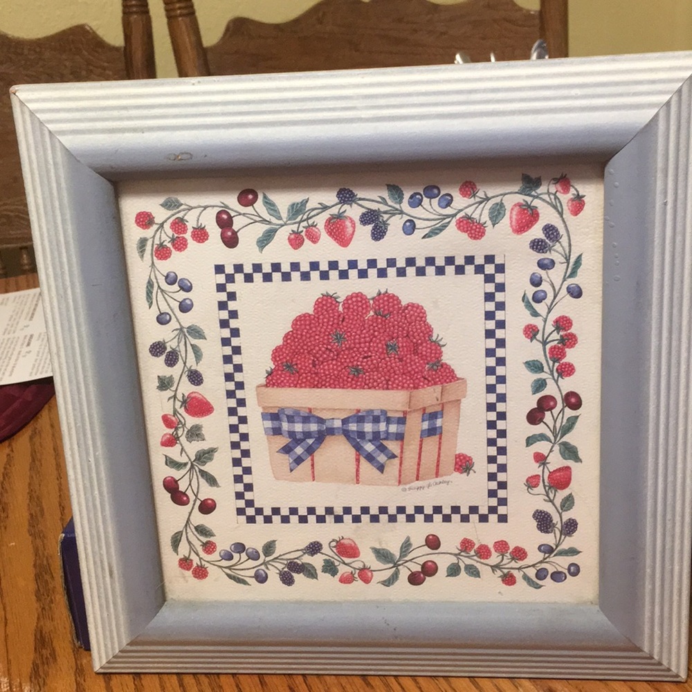 Pretty kitchen photo - Picture 2 of 2